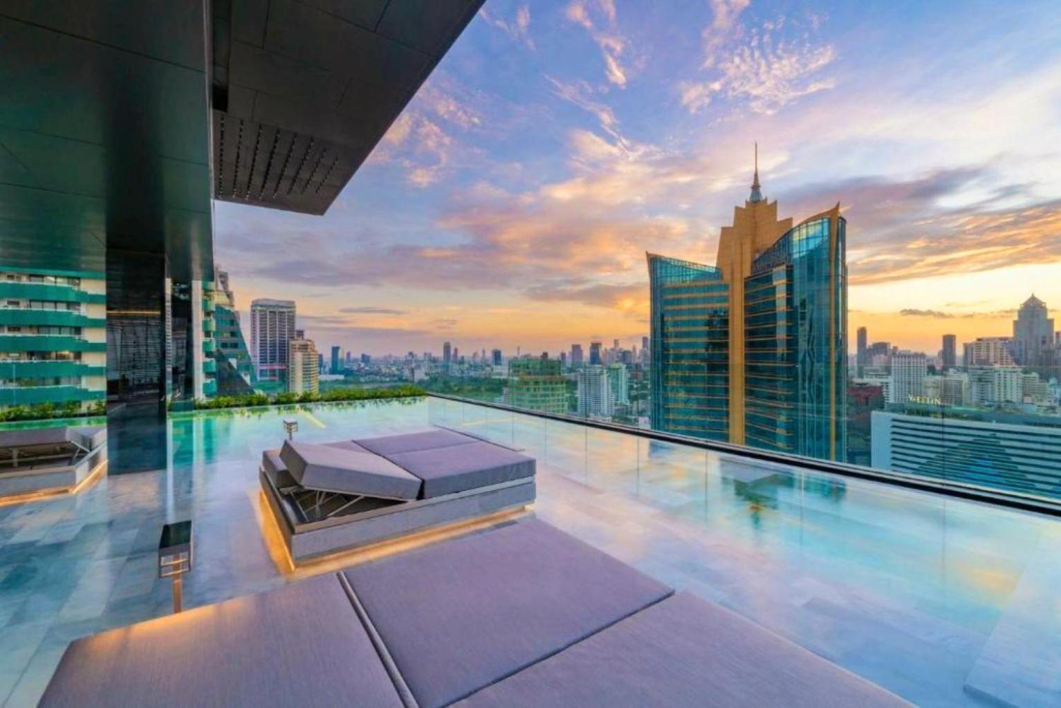 Entire Luxury Modern Location Nana Asoke 65sqm 2 Bed 2 Bathroom Sleeps 4 Appartement Bangkok