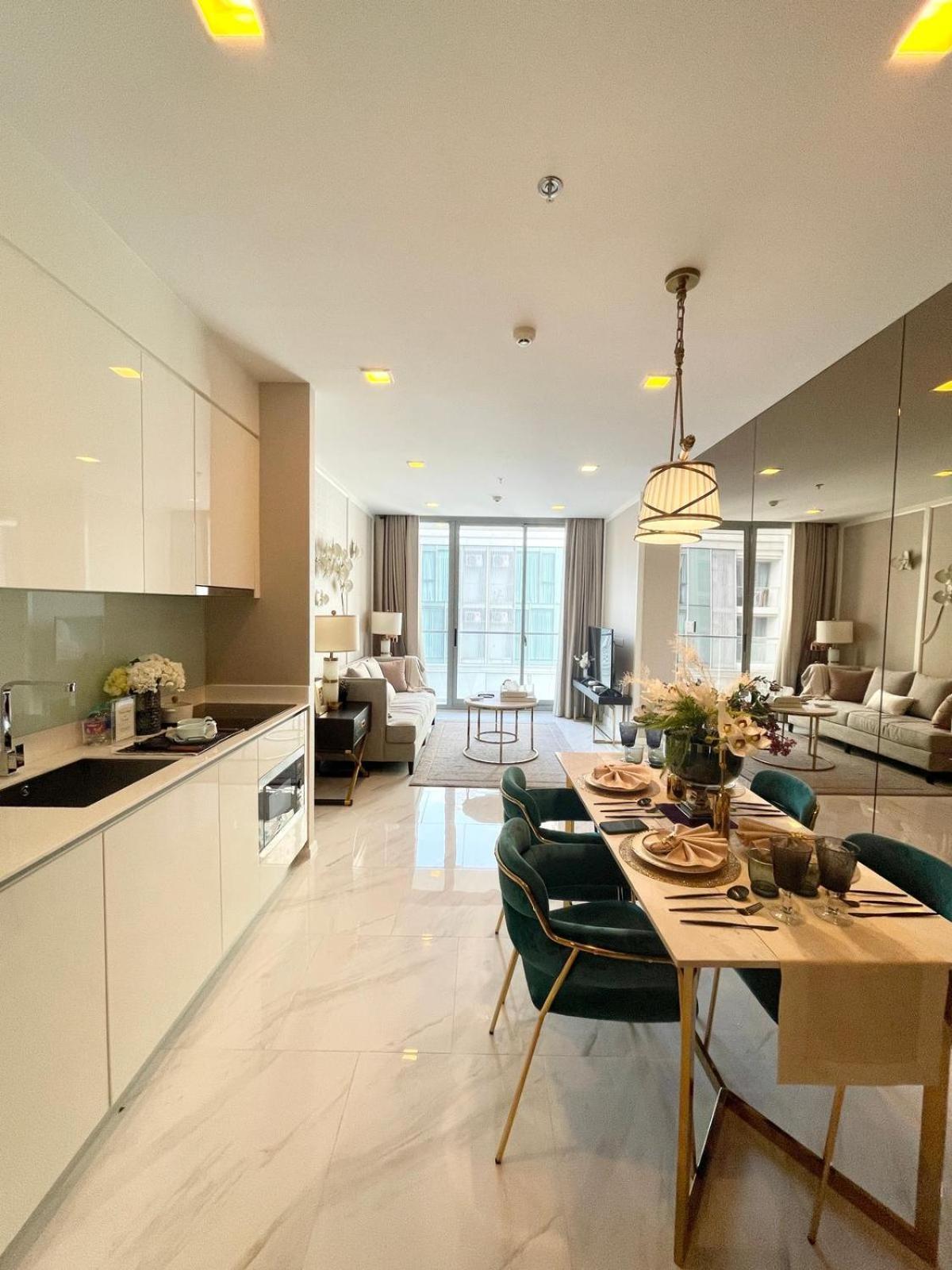 Entire Luxury Modern Location Nana Asoke 65sqm 2 Bed 2 Bathroom Sleeps 4 Appartement Bangkok