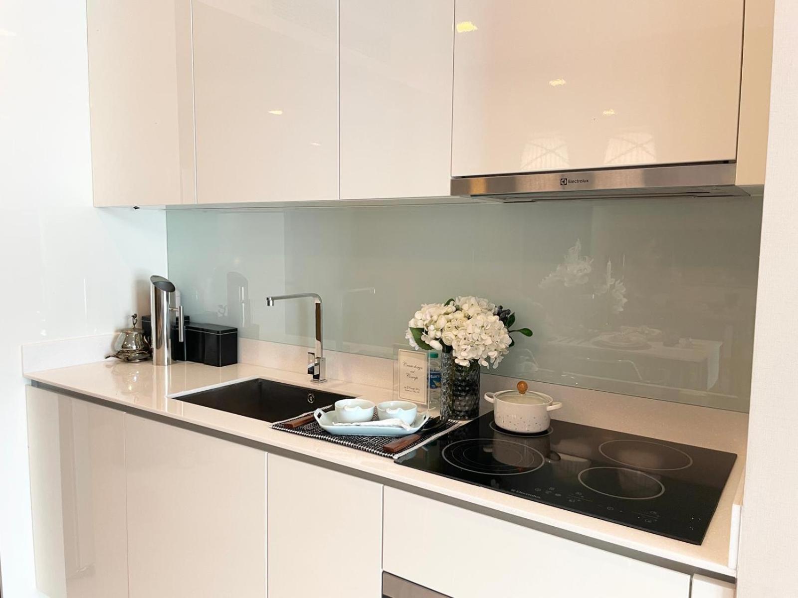 Appartement Entire Luxury Modern Location Nana Asoke 65sqm 2 Bed 2 Bathroom Sleeps 4 Bangkok