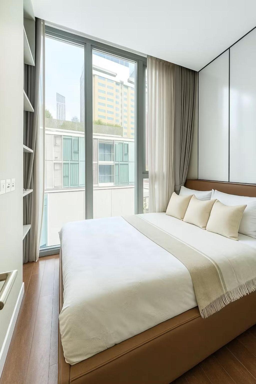 Luxury Modern Location Nana Asoke 65sqm 2 Bed 2 Bathroom Sleeps 4 Căn hộ *